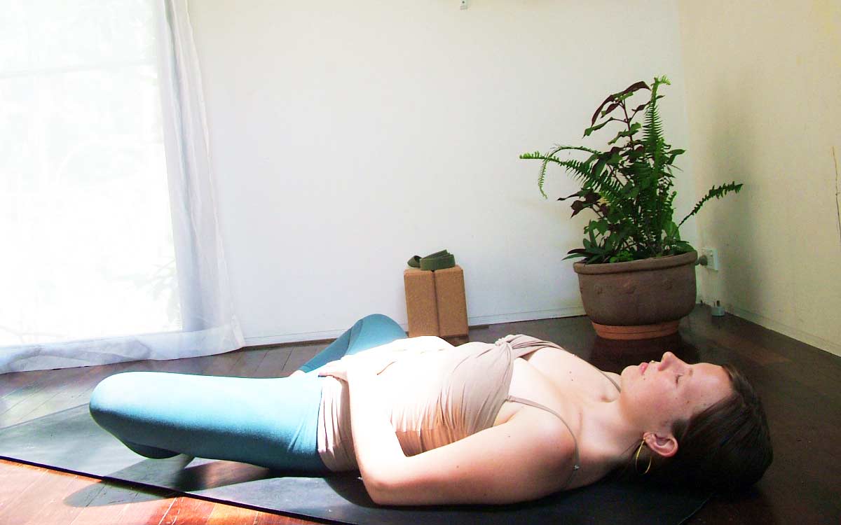 Inner Woman™ Yoga Practice: 10 Minute  Body Prayer (Mp3)